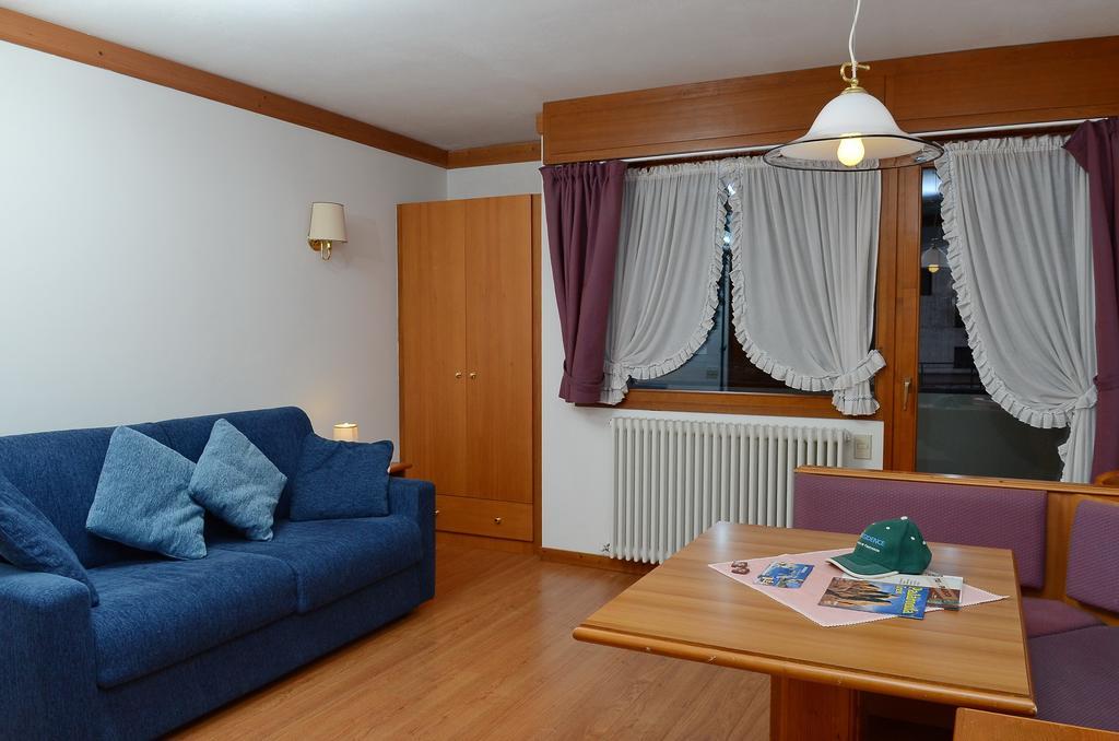 سان مارتينو دي ديكاسْتْرْ Ski Residence المظهر الخارجي الصورة
